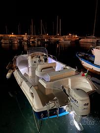 Motoscafo da di porto