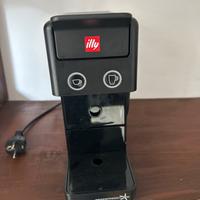 Macchins caffe illy a cialde