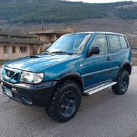 Nissan Terrano II 2,7 TD 