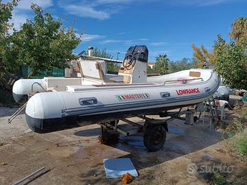 Gommone con carrello