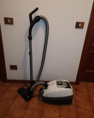 Aspirapolvere Bosch