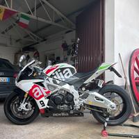 Aprilia rsv4