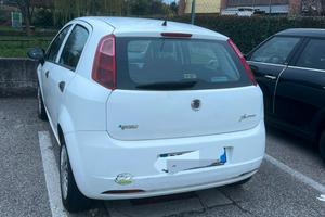 fiat grande punto metano