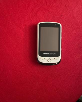 Cellulare da collezione “Momo Design”.