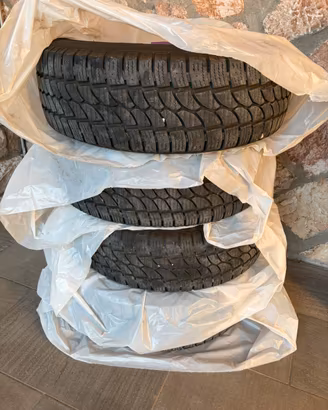 Pneumatici 225/70R15 c fiat ducato