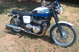 Triumph Bonneville T100 Sixty