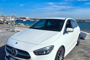 Mercedes b180d AMG Line Premium 