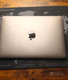 MacBook 12" (Retina, 2017) 