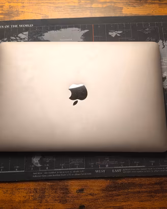MacBook 12" (Retina, 2017) 