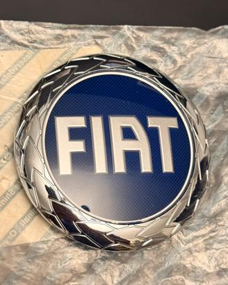 Fiat logo