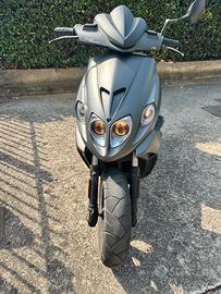 Malaguti phantom F12R