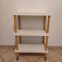 Carrello multiuso a 3 ripiani e ruote piroettanti