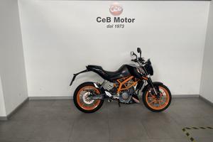 KTM DUKE 390