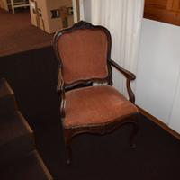 Coppia poltrone a "cabriolet" in stile Luigi XV,