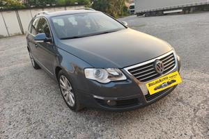 Volkswagen Passat Sw 2009---1.8 Benzina GPL