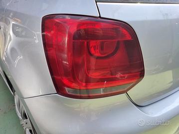 Fanale post sx VOLKSWAGEN POLO del 2010