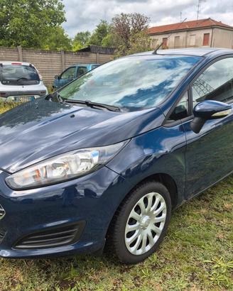 Ford Fiesta 1.5 TDCi 75CV 5 porte Titanium