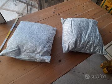 Coppia di cuscini decorativi