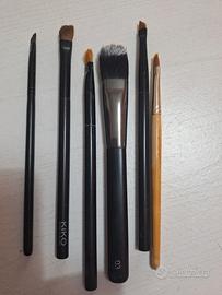 Pennelli make-up assortiti (viso e occhi) – lotto