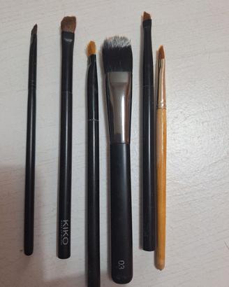 Pennelli make-up assortiti (viso e occhi) – lotto