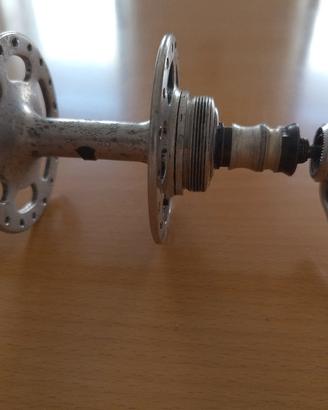 Mozzo Campagnolo a flangia alta