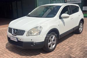 NISSAN Qashqai 2.0 dCi DPF 4WD Acenta