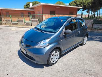 Toyota Aygo 1.0 garanzia 12 mesi trattabile 