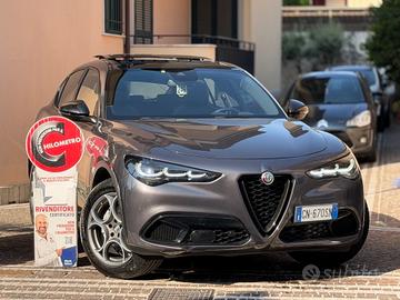 Alfa Romeo Stelvio 2.2 Turbodiesel 160 CV AT8 RWD 