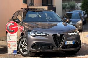 Alfa Romeo Stelvio 2.2 Turbodiesel 160 CV AT8 RWD 
