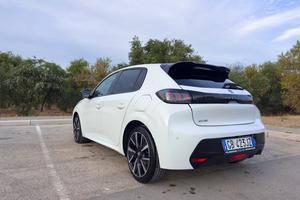 1.2 puretech Allure Navi Pack s&s 100cv eat8