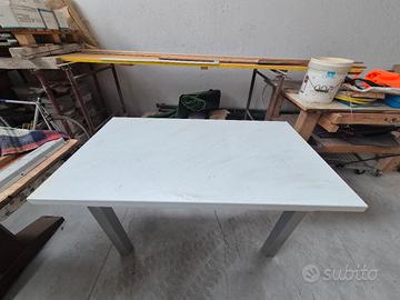 Tavolo da cucina