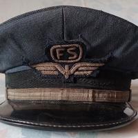 FS FERROVIE : vecchio CAPPELLO da CAPOTRENO - 57/8
