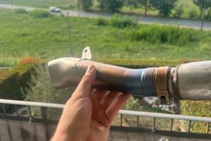 Terminale akrapovic
