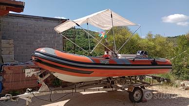 Gommone 430, motore top700,carrello.
