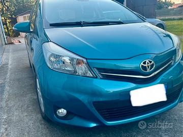 TOYOTA Yaris 2ª1.4 D-4D automatica neo patentati