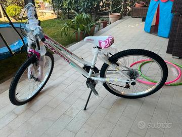 Bici ancora in scatola