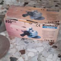 SMERIGLIATRICE completa di chiave e dischi. €40