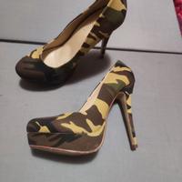 scarpe praticamente nuove 