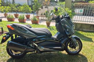 Yamaha X-Max 300 - 2022