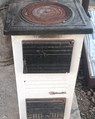 stufa (putagè) a legna