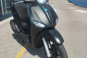 COME NUOVO Liberty S 50 SPORT SATINATO NERO+ANTIF 