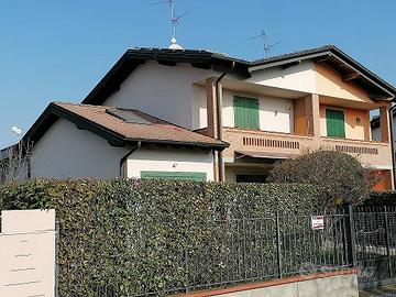 Villa a schiera Torlino Vimercati [TOR 235VRG]