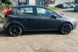 Fiat Grande Punto 1.3 MJT 90 CV 5 porte con gancio