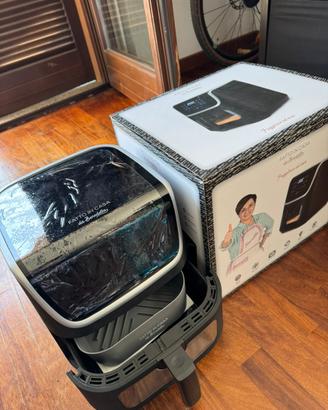 Friggitrice ad aria e teglia in silicone