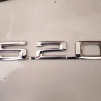 Targhetta scritta logo emblema BMW 520 originale a
