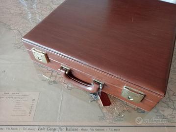 Valigetta pelle quadrata 