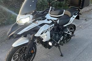 Benelli Trk 502 come Nuova Tanti Accessori inclusi