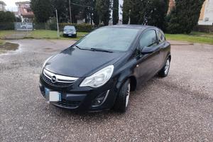 Opel Corsa 1.2 GPL ok neopatentati 