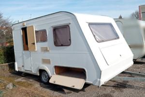 Caravan Roller 4 Posti 