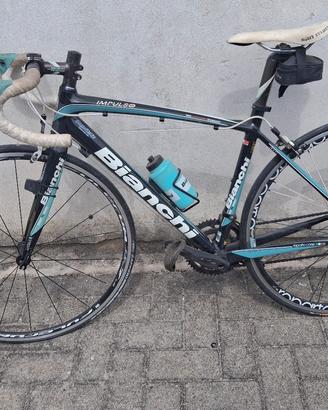 bianchi alluminio carbonio